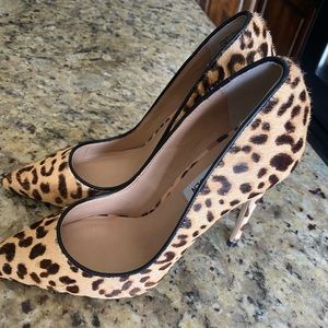 SOLD LEOPARD PUMPS HEELS